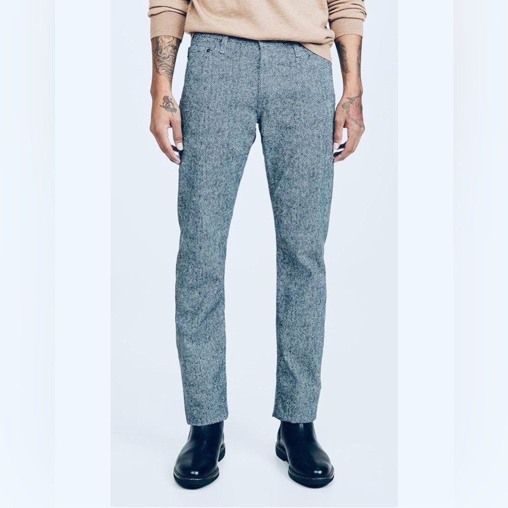 NWOT AG Adriano Goldschmied Men's The Graduate Tailored Leg Pants size 32 X 32